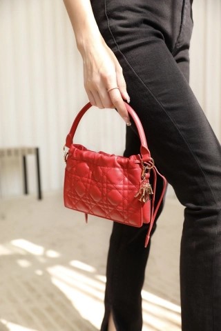 Dior Lady Dior Milly 미니 레드 까나쥬 양가죽 50981ONMJ