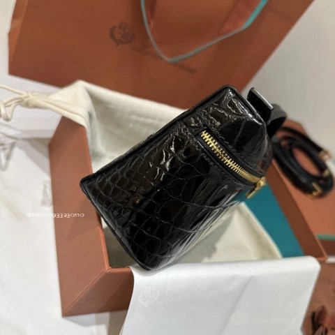 로로피아나 엑스트라 포켓 L19 악어