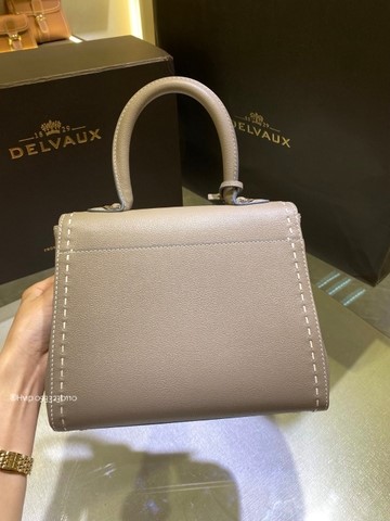Delvaux Brillant MM Surpiqué 그레인 송아지 가죽 Tourterelle I - 아이보리