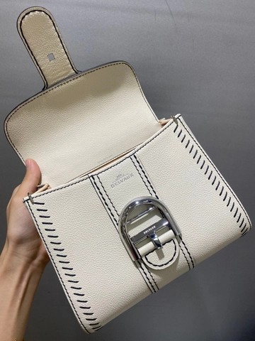 Delvaux Brillant PM 플라이휠 2021 화이트