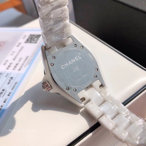 샤넬 J12 와치 33mm