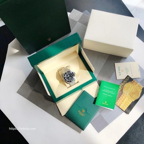 롤렉스 오이스터 퍼페추얼 딥씨 m126660-0001