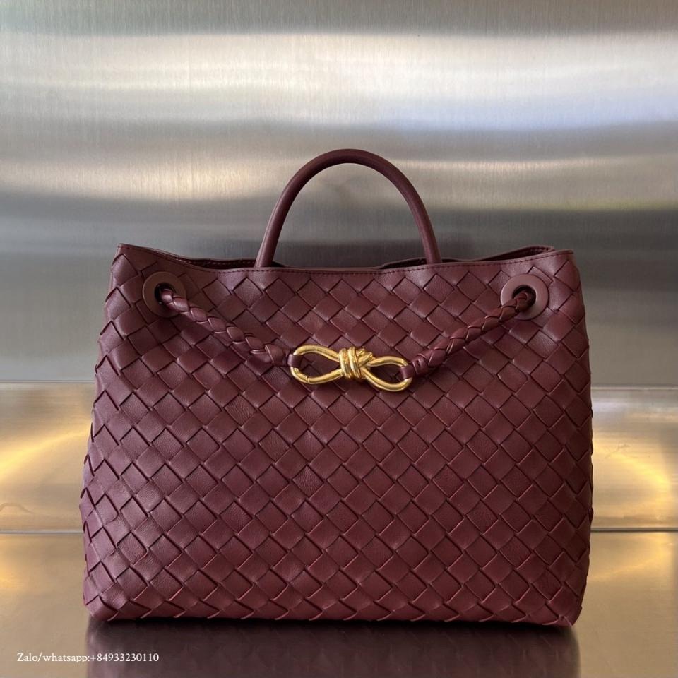 BOTTEGA VENETA 미디엄 안디아모 바롤로 743572 32x25x11cm
