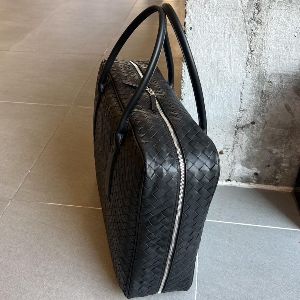 보테가 베네타 라지 겟어웨이 위켄더 블랙 765620 50.5cm x 41.5cm x 15cm