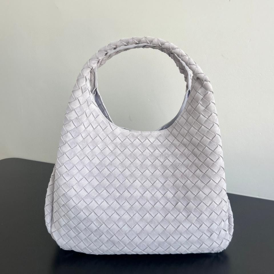 보테가 베네타 라지 캄파나 스웨이드 핑크 844250V4 39x25x18.5cm